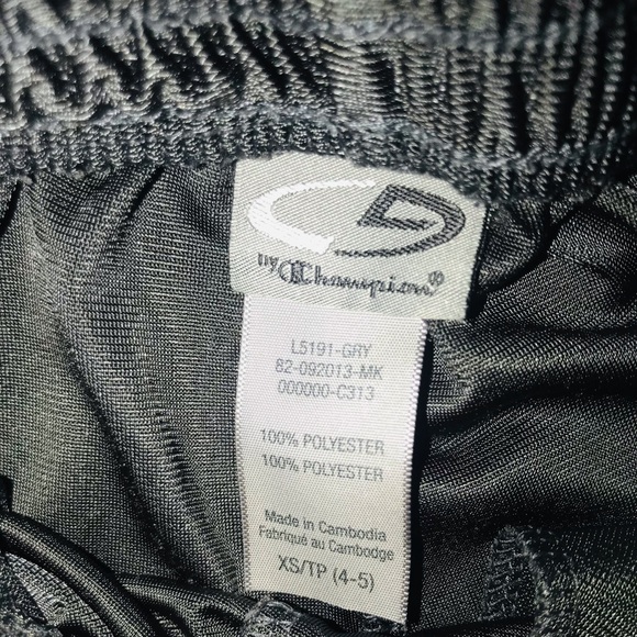 5 pairs of boys summer shorts size 4T - Picture 7 of 8